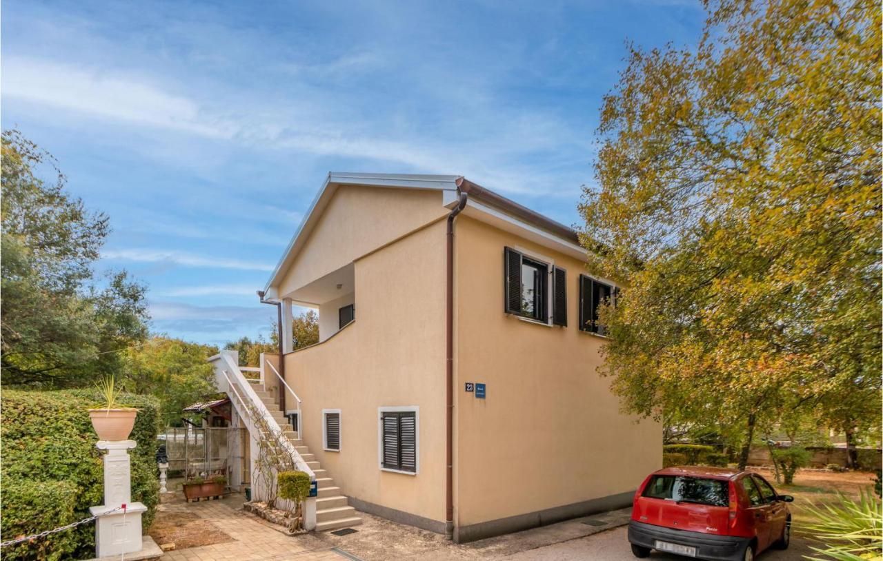 Pet Friendly Apartment In Pinezici With Wifi Buitenkant foto